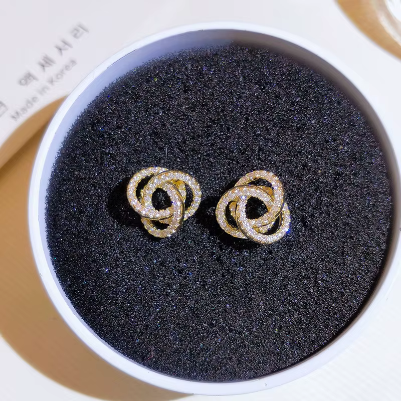 Boucles d'oreilles en or 18 carats pour femmes, exquises et petites, série camélia, boucles d'oreill