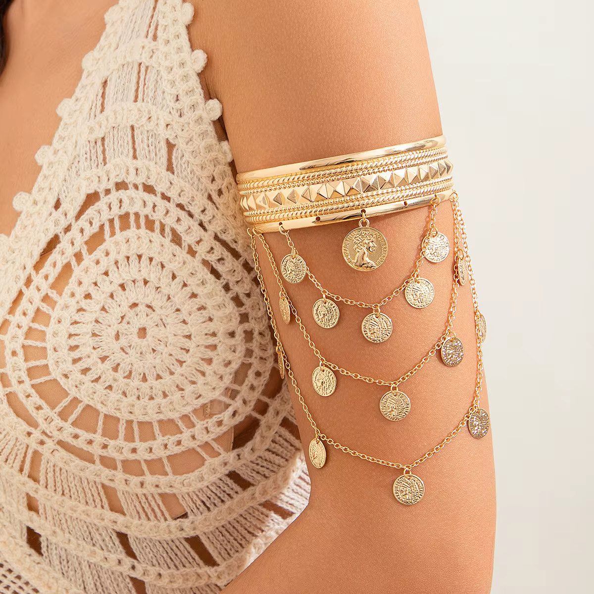 Nouveau à la mode en métal doré pièce feuille chaîne gland bras supérieur bracelets manchette Bracel
