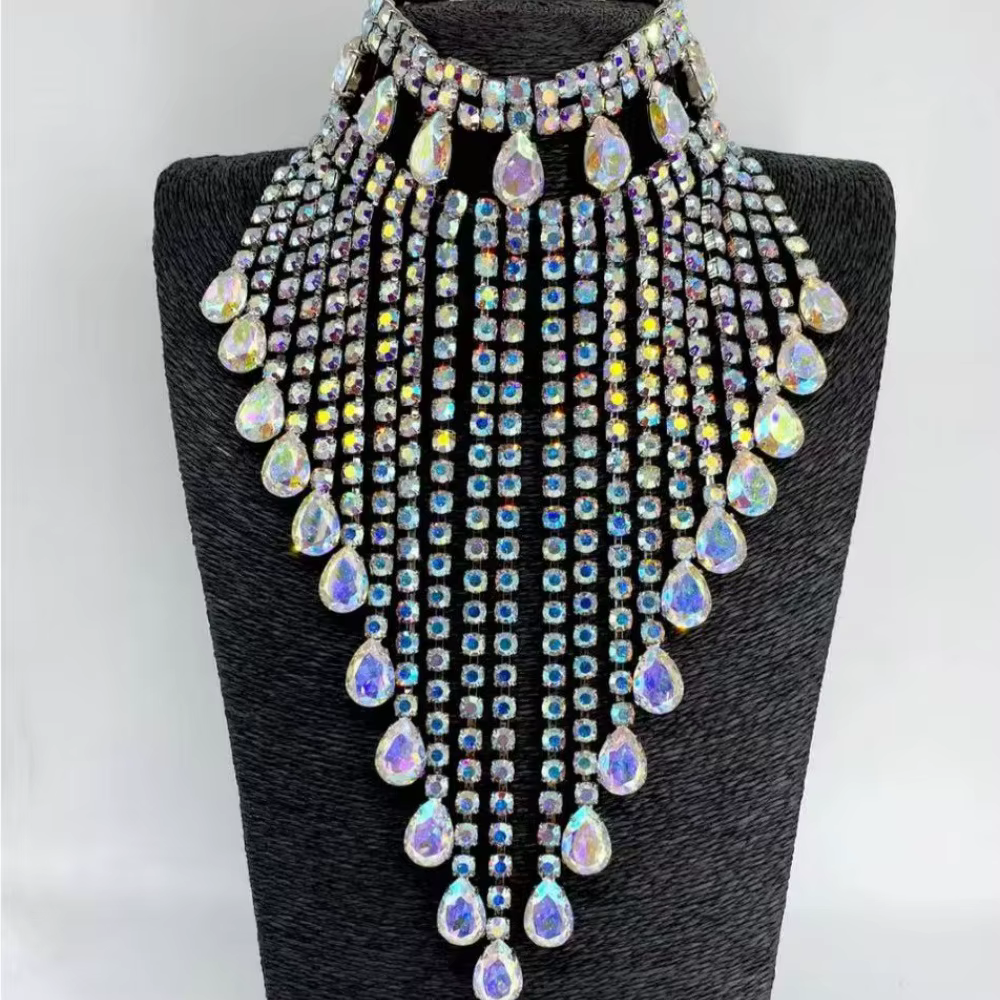 Parure de bijoux de luxe pour femme, collier et boucles d'oreilles longs à pampilles en forme de gou