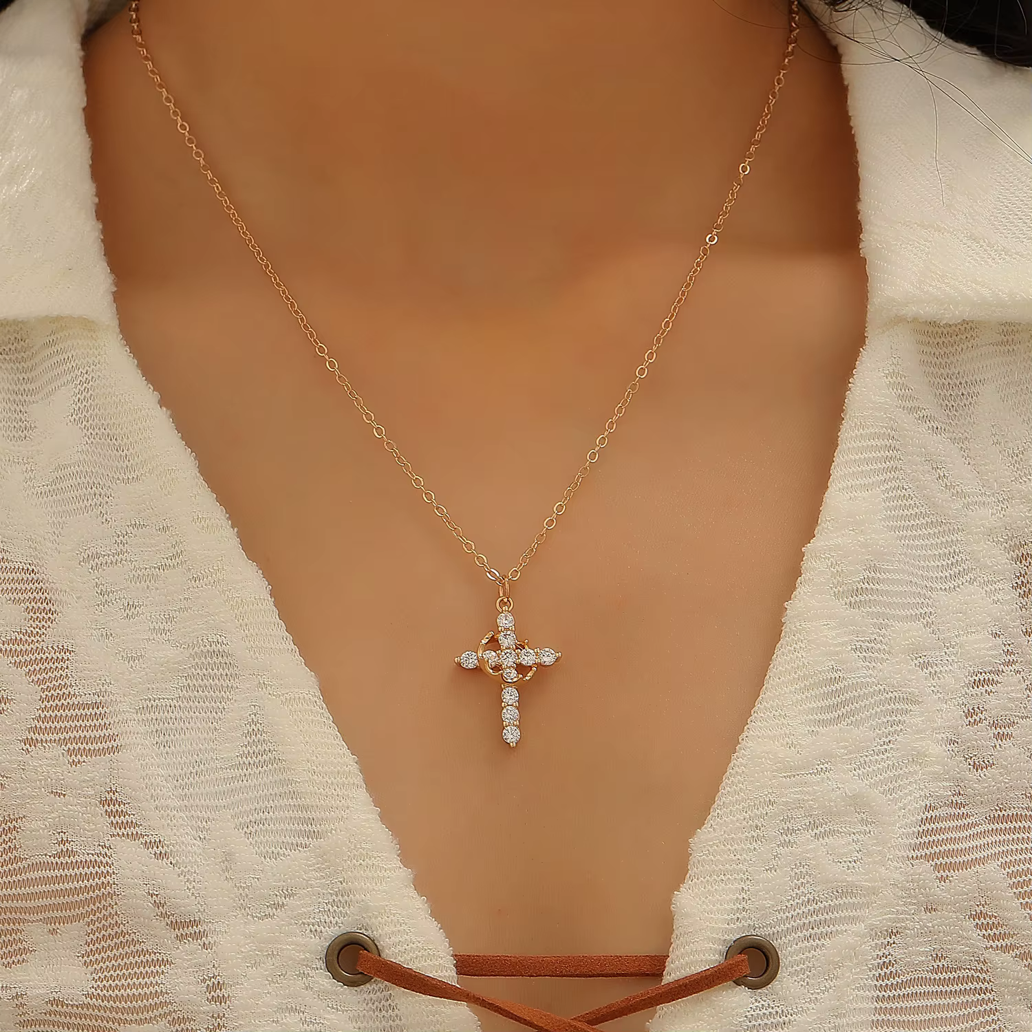 Collier couronne en Zircon pour femmes, pendentifs géométriques, strass brillants, chaînes O, bijoux