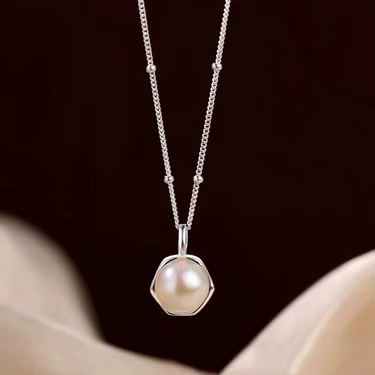 Colliers pendentifs géométriques couleur argent pour femmes élégantes, bijoux de mode, accessoires d