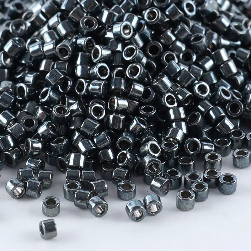 MIYUKI – accessoires de bijoux en perles métalliques 11/0 Delica, importés du japon en vrac de 10g, 