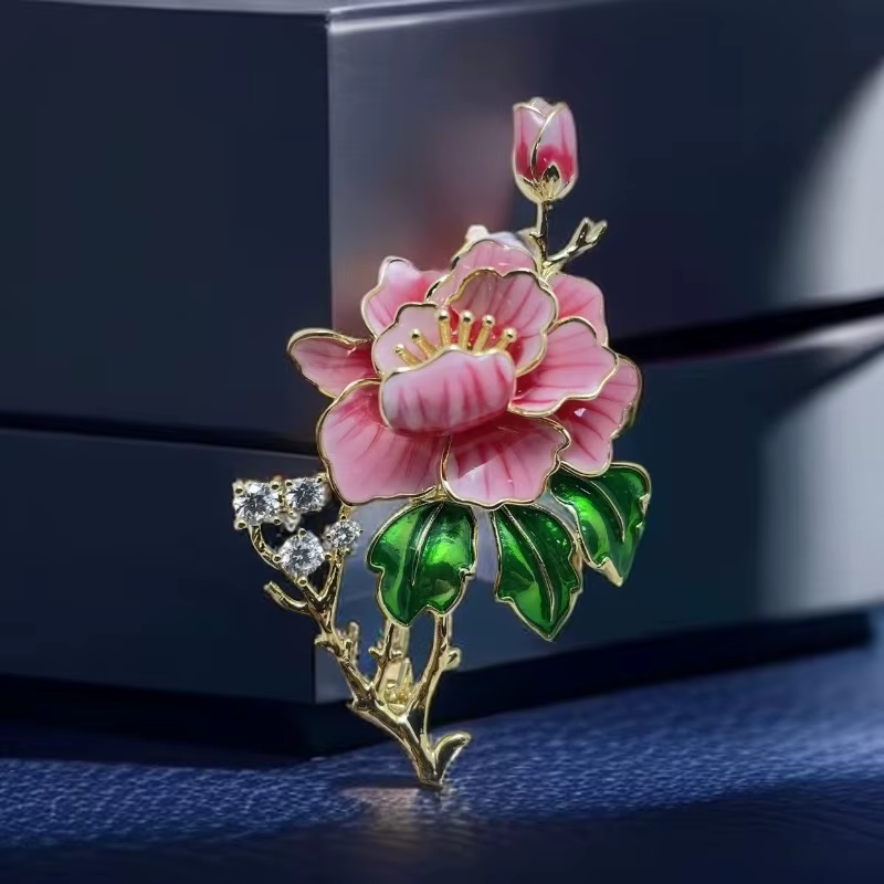 Broches de luxe en forme de pivoine pour femmes, élégantes et classiques, en zircon, pour fêtes, ban