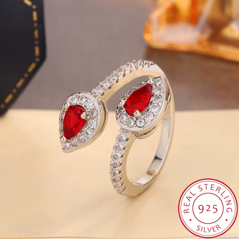 Bague coeur rouge étincelant pour elle - Cadeau Saint Valentin |   Bague réglable en zircone cubique