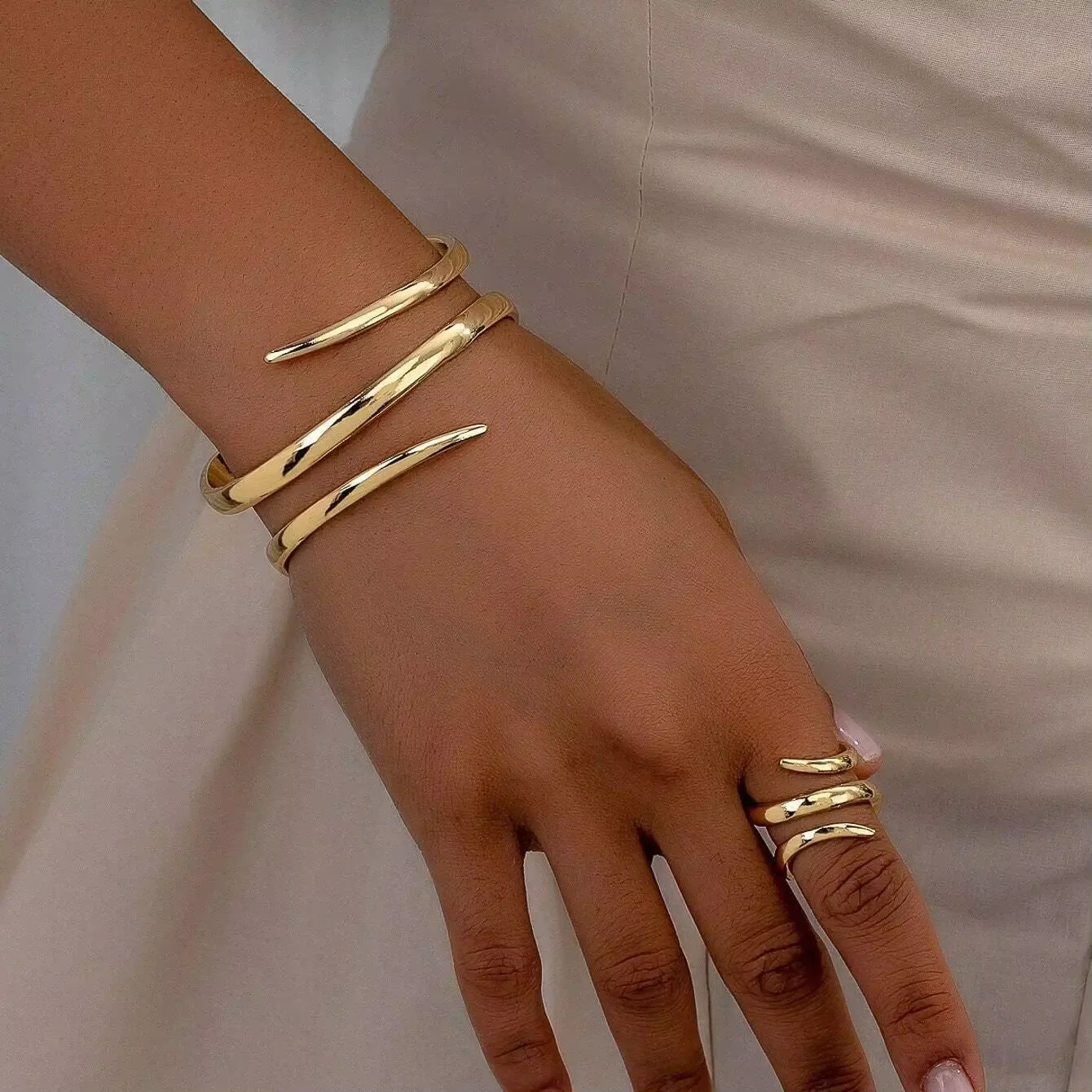 Ensemble de bijoux pour femmes, Bracelet épais européen et américain, couleur or, ligne géométrique,