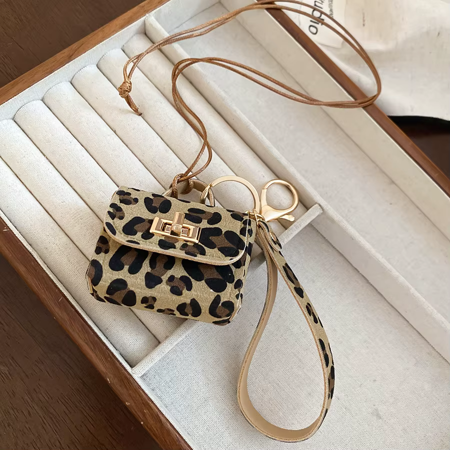 Collier pendentif de sac imprimé léopard rétro, corde en cuir, longs colliers, chaînes de pull, déco