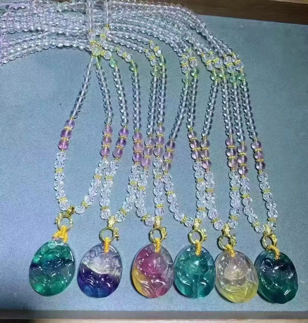 Unité une pièce spécialement conçu cristal de Fluorite naturel guérison renard sculpture pendentif a