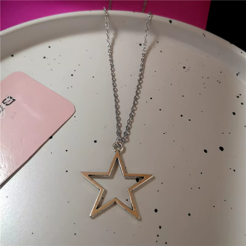 Pendentif étoile brillant, collier superposé, bijoux Y2k pour femmes, pentagramme couleur argent, ch