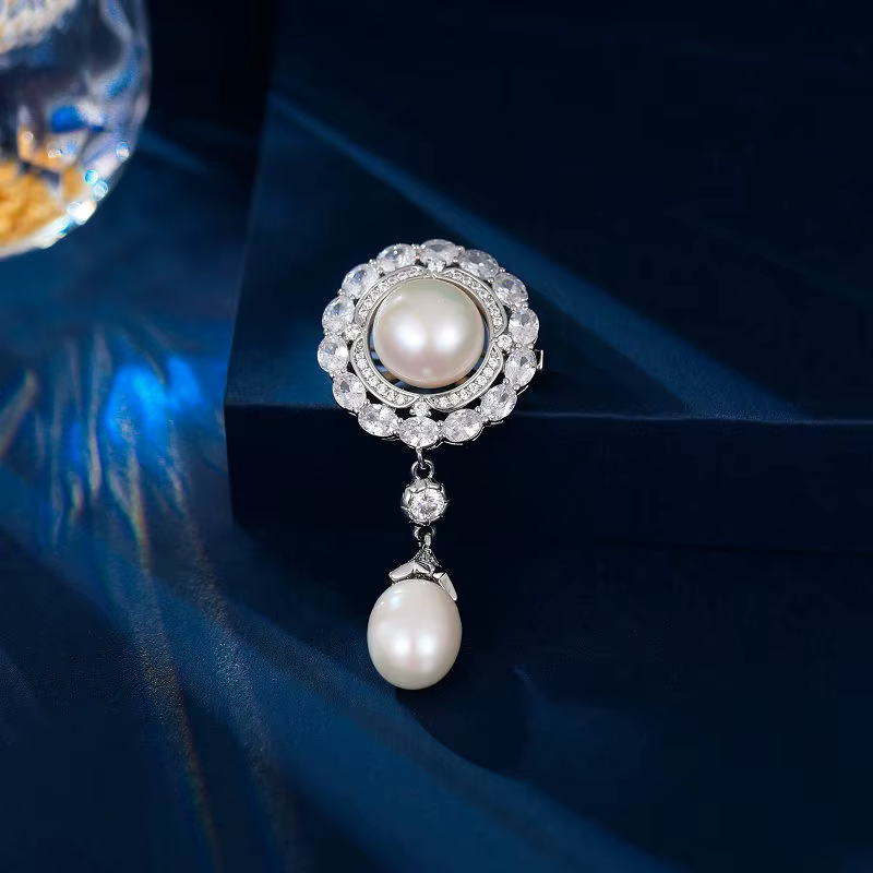 Broches pendentifs vintage en perles d'eau douce naturelles pour femmes, élégantes, rétro, avec saph