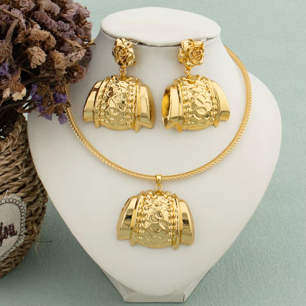 Ensemble de bijoux africains pour femmes, boucles d'oreilles en métal doré, grand cerceau exagéré de