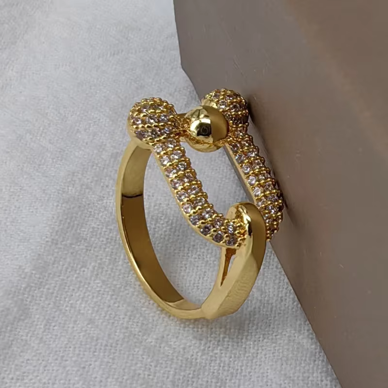 Qingdao diamant intégré bague personnalité Ringlet Elite Design plein diamant bijoux transfrontalier