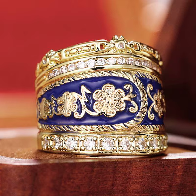 Huitan Magnifique Bague Dorée pour Femme, Motif Floral en Émail Bleu, Style Hyperbole, Accessoire de