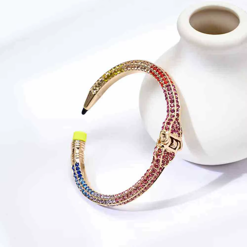 Bracelet à main ouvert intégré en pierres précieuses colorées plaquées or, exquis, à la mode, Style 