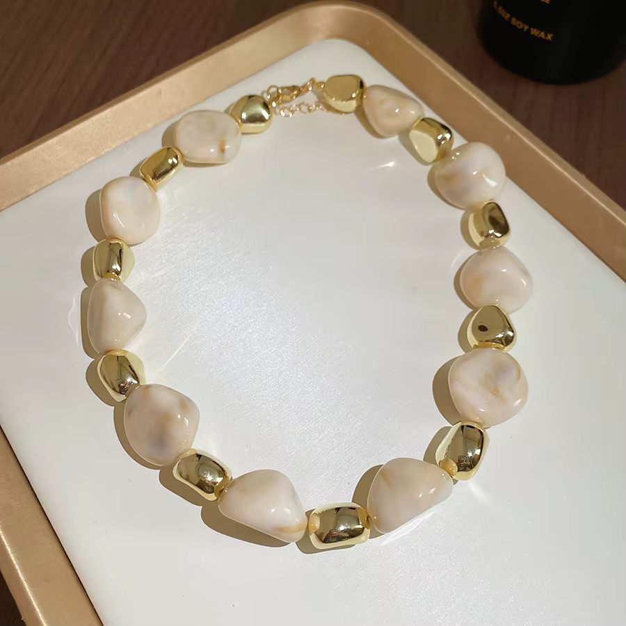 Collier ethnique en acrylique sfumato perlé pour femme, style bohème, chaîne exquise, bijoux de mode