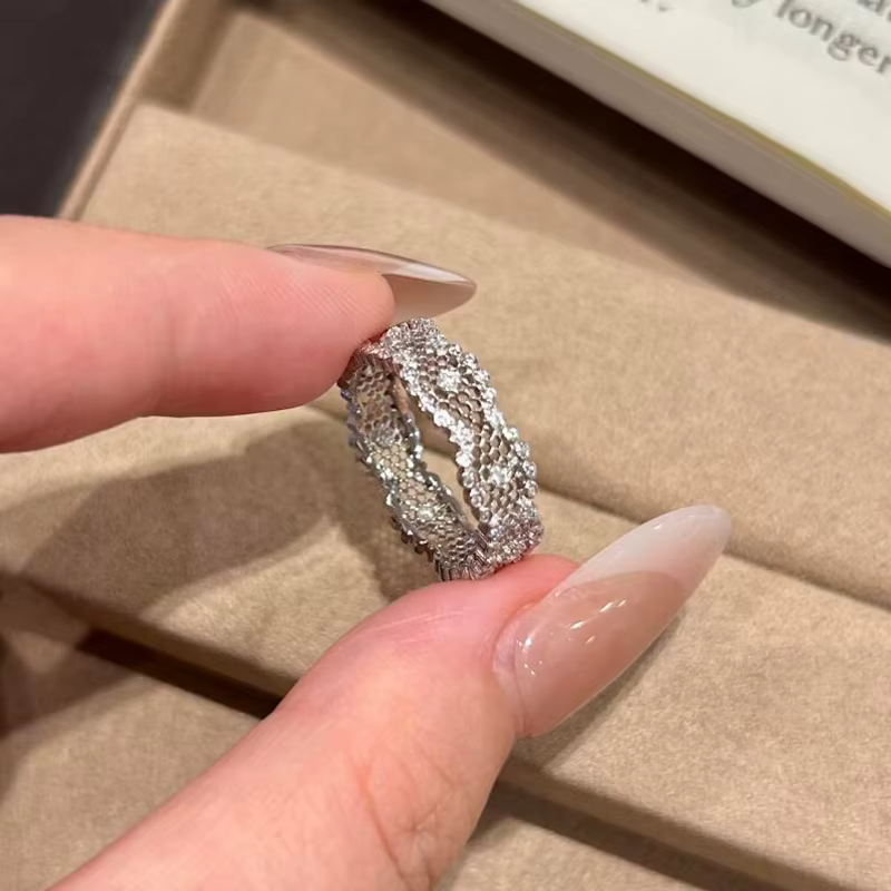 Bagues en dentelle ajourées pour femmes, incrustation de diamant de luxe légère, élégante, haut de g