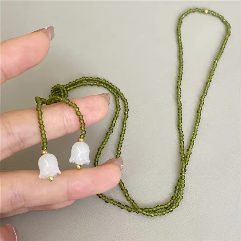 Perles de cristal d'olive blanc muguet, colliers enveloppés Double couche pour femmes, divers méthod