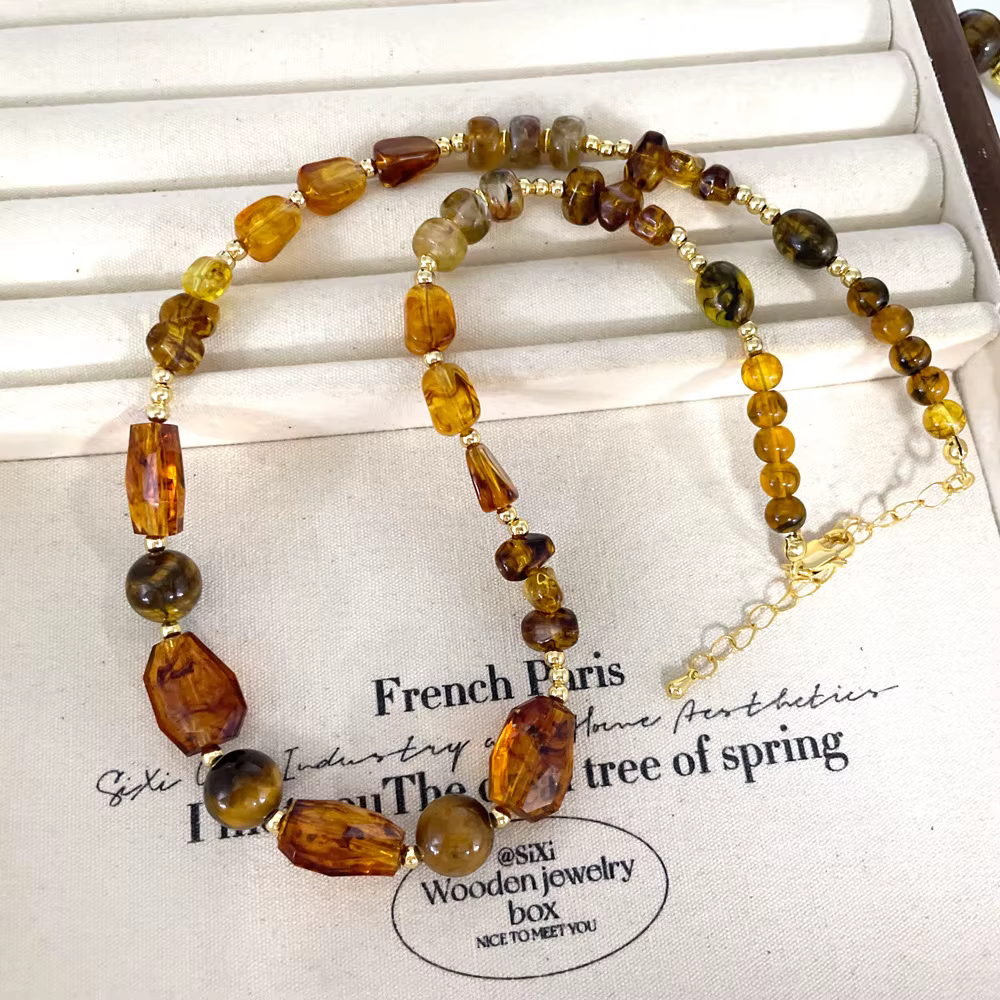 Grand collier bohème de Style ambre simulé exagéré, bijoux de déclaration Cool en acrylique pour fem