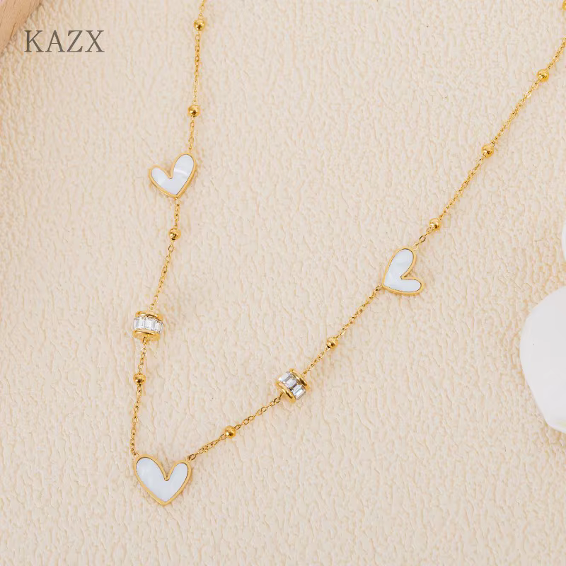 Collier Minimaliste KAZX en Cristal Cœur Rectangulaire Plaqué Or Anti-Décoloration Élégant pour Femm