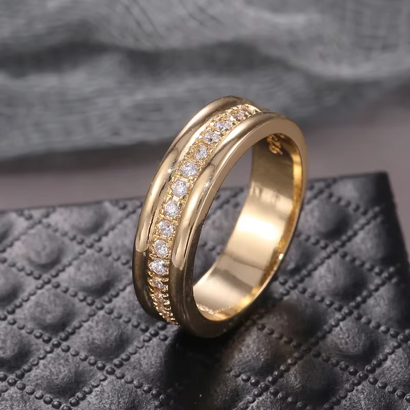 Bague de mariage Simple pour femmes, pavé central, une rangée de pierres de Zircon, en acier inoxyda