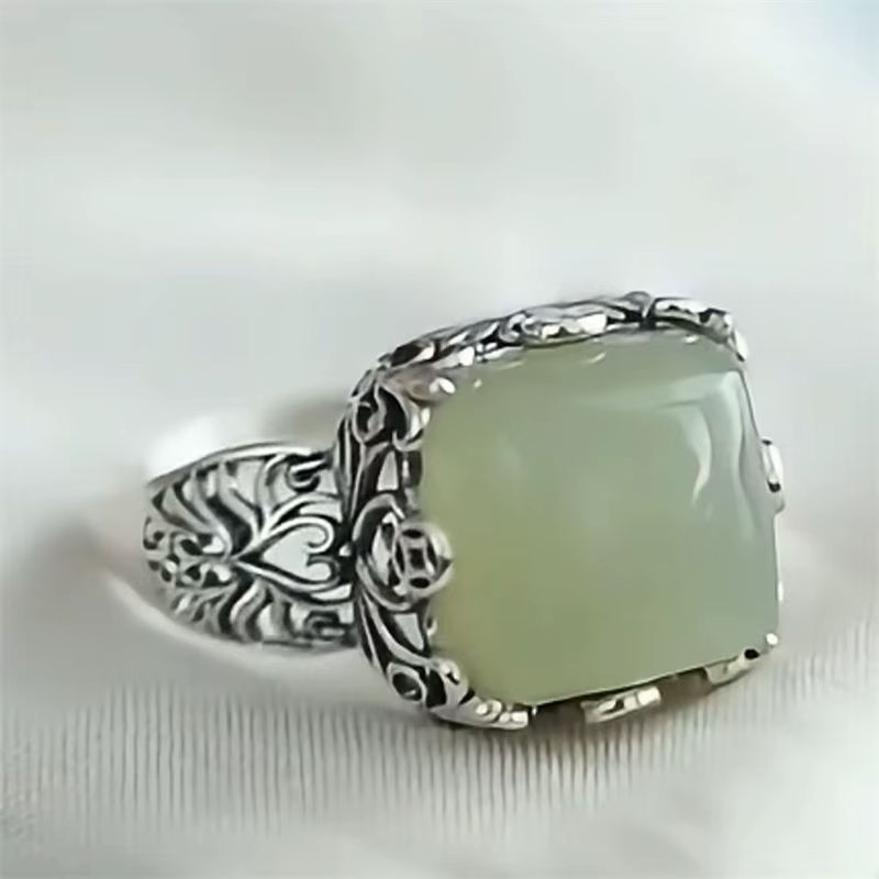 Bague Vintage en forme de fleur pour femmes, lignes en Relief, accessoires de doigt, bague carrée en