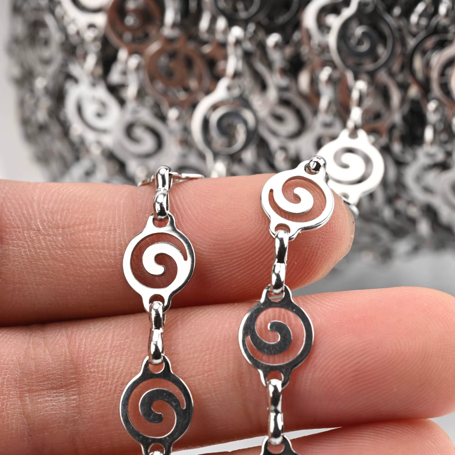 Chaînes de bijoux en acier inoxydable de 1 mètre pour la fabrication de bijoux DIY, chaîne spirale v