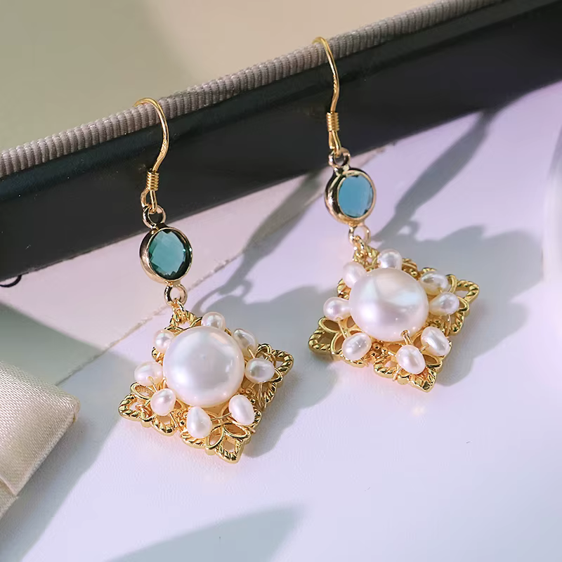 Boucles d'oreilles en losange de perles d'eau douce naturelles émeraude, Style bohème, Design de lux