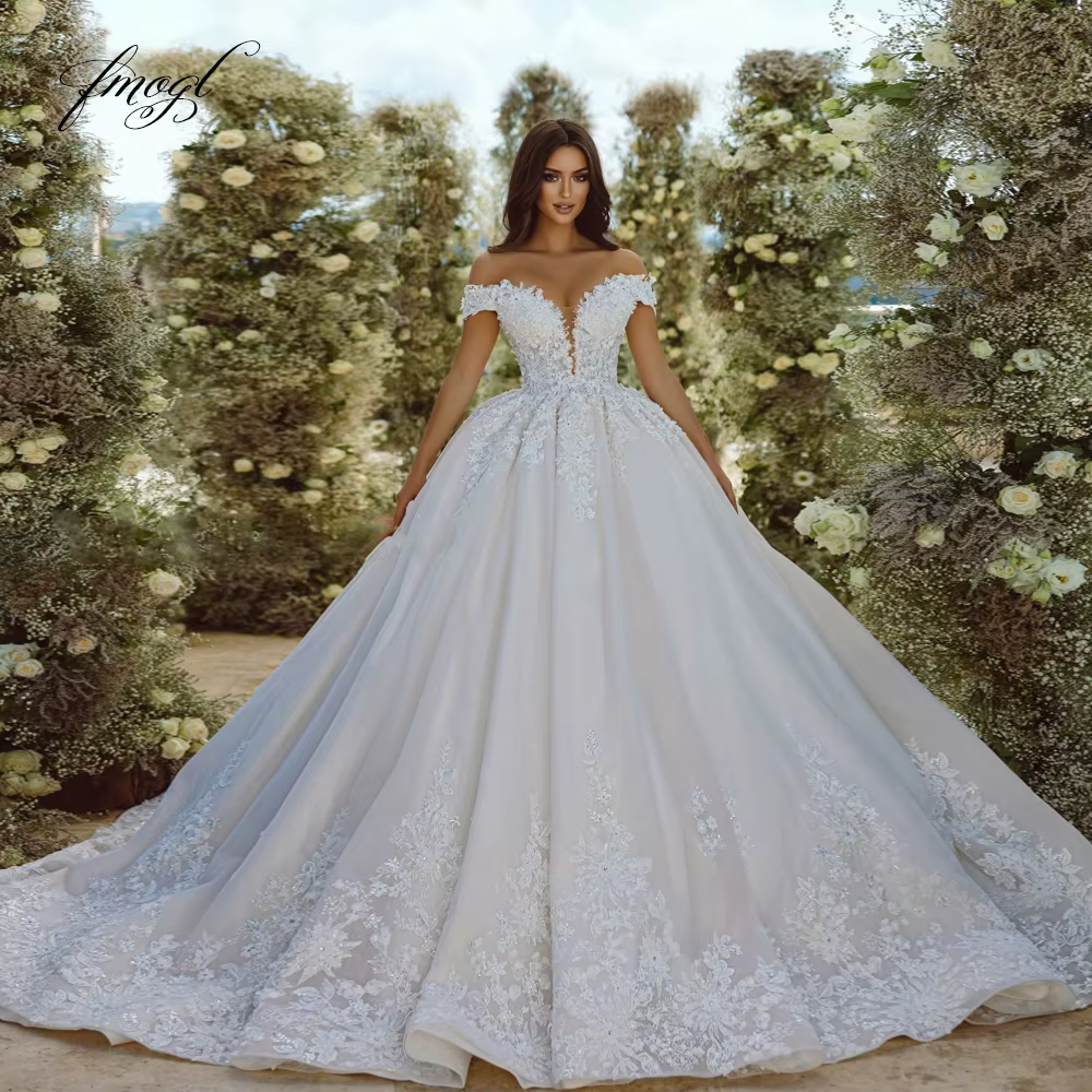 Robe de mariée princesse personnalisée, robe de Rh, robe de mariée glamour, appliques en dentelle, c