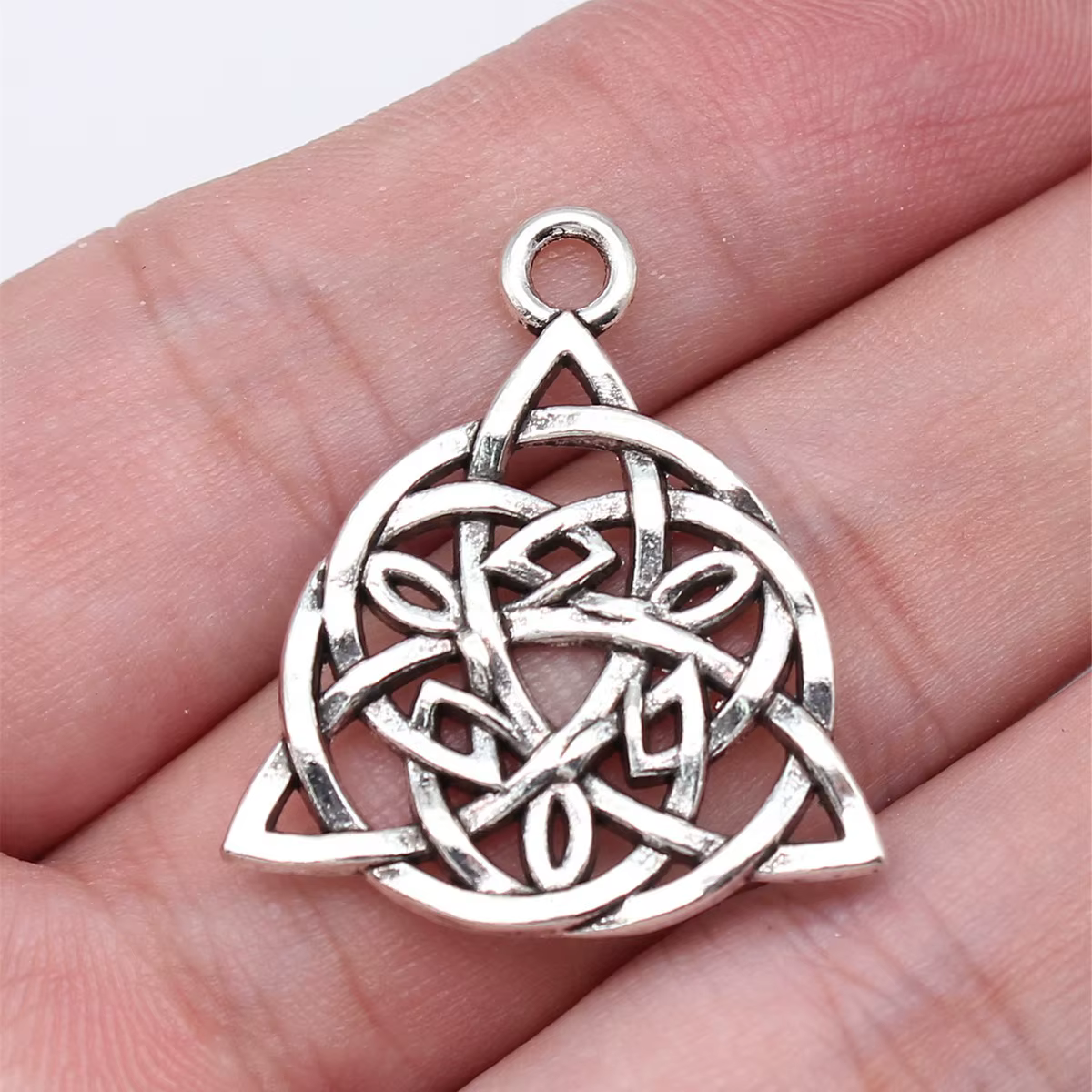 WYSIWYG-Breloques nœud celtique en argent antique, pendentif pour bijoux de bricolage, bijoux faits 