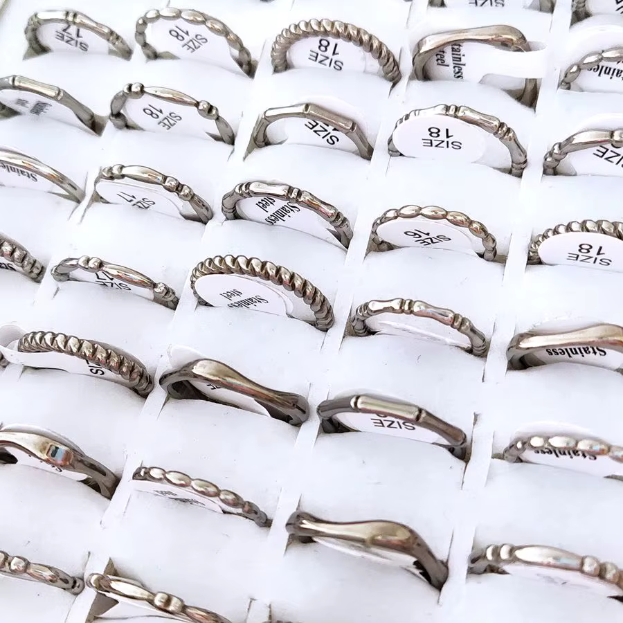 Bague en acier inoxydable pour hommes et femmes, design unique, bijoux vintage à la mode, 20 pièces,