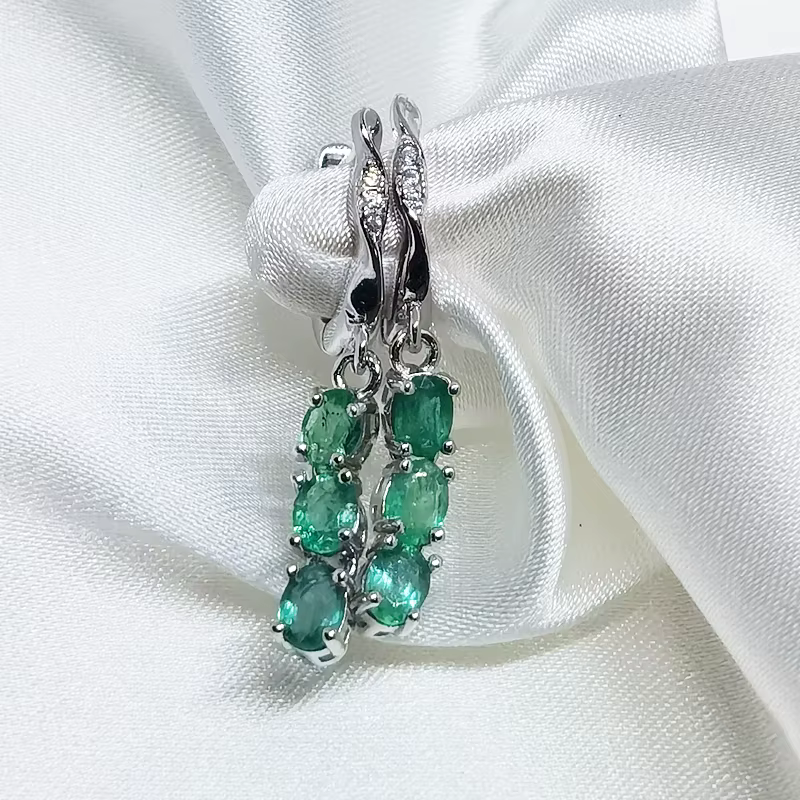 Boucles d'oreilles pendantes en pierre précieuse d'émeraude colombienne naturelle pour femmes, argen