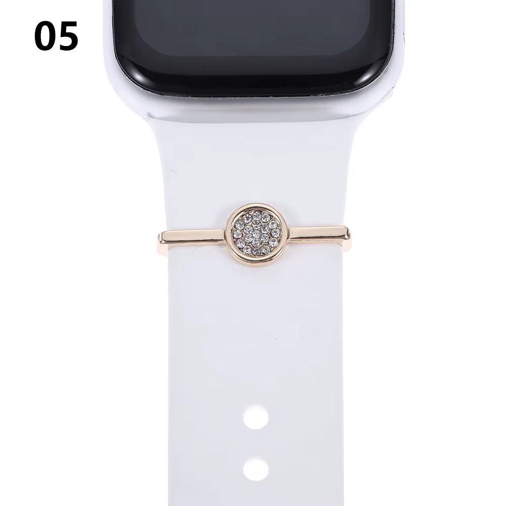 Breloques décoratives en métal pour bracelet Apple Watch, ornement en diamant, bracelet en silicone 