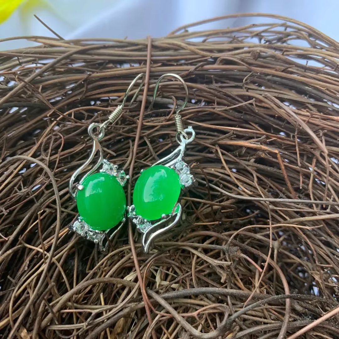 Boucles d'oreilles en Jade vert, accessoires de bijoux de luxe, énergie porte-bonheur naturelle, cad