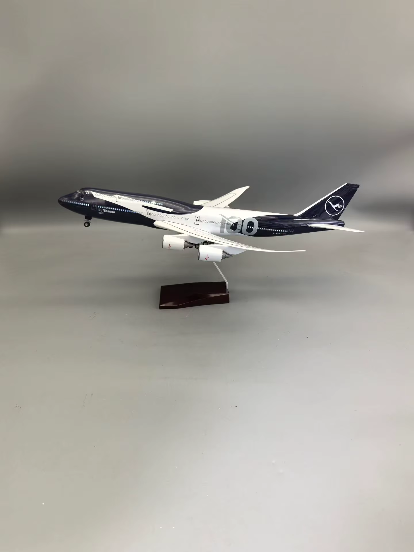 Nouveau modèle d'avion en résine Lufthansa B747 à grande échelle 1/150, kit de collection pour les 1