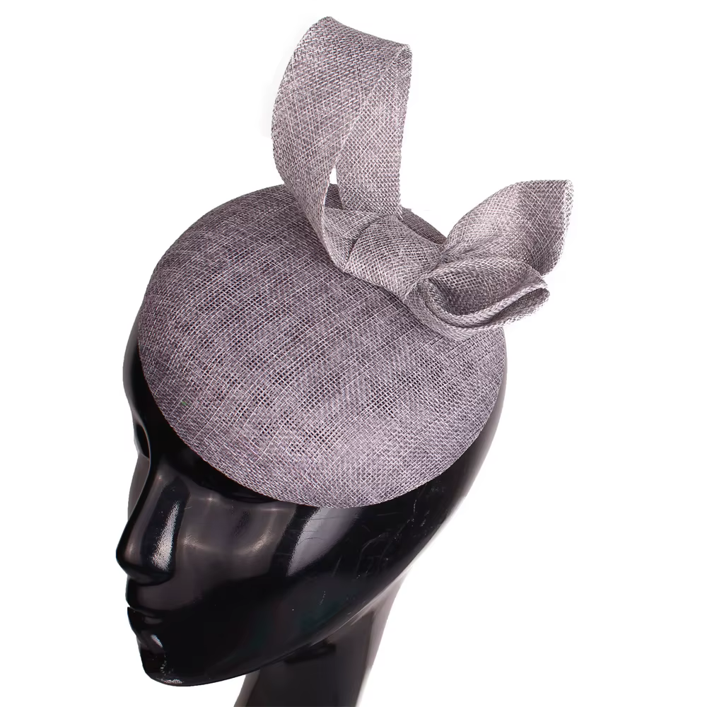 Chapeau Fascinator Élégant Bleu Ciel pour Femme, Bandeau de Cocktail, Coiffe en Maille, Accessoire d