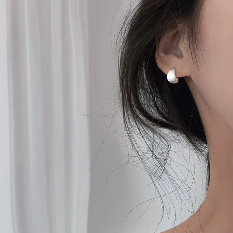 Petites boucles d'oreilles givrées en argent Sterling 925 pour femmes, Piercing, mariage, luxe, qual