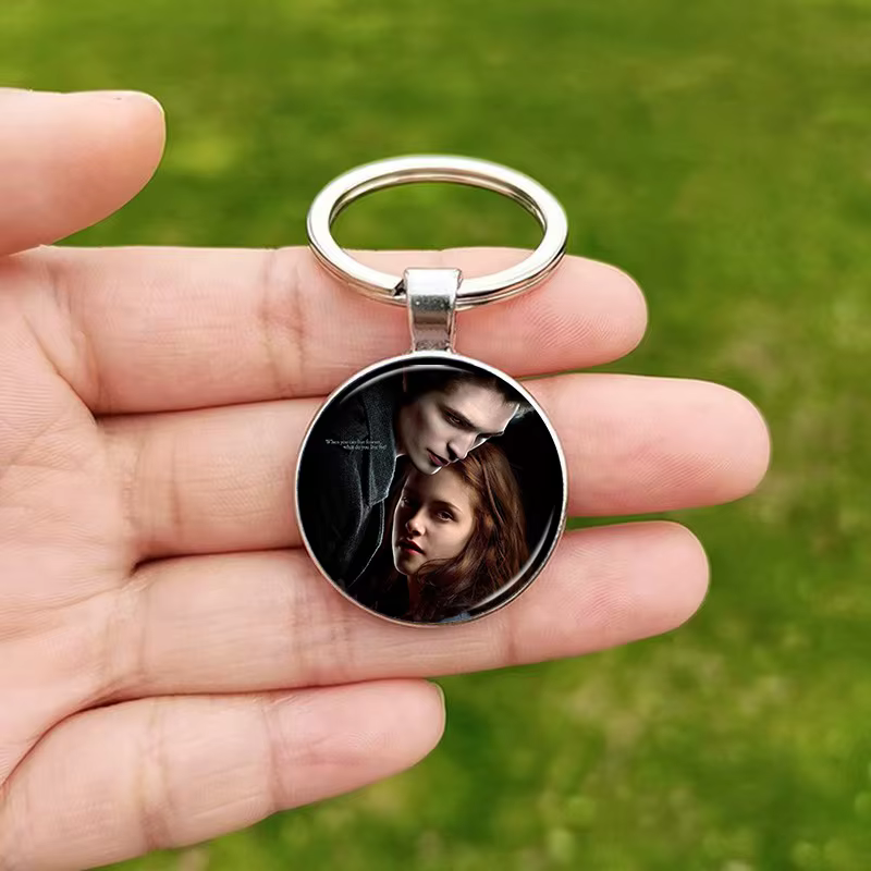 Porte-clés du film Vampire crépuscule, personnage Bella Edward Jacob, bijoux à breloques, accessoire