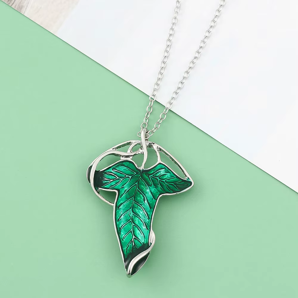 Arwen Evenstar-Collier pendentif du cuir chevelu vert pour femme, cadeau de bijoux princesse elfe, f