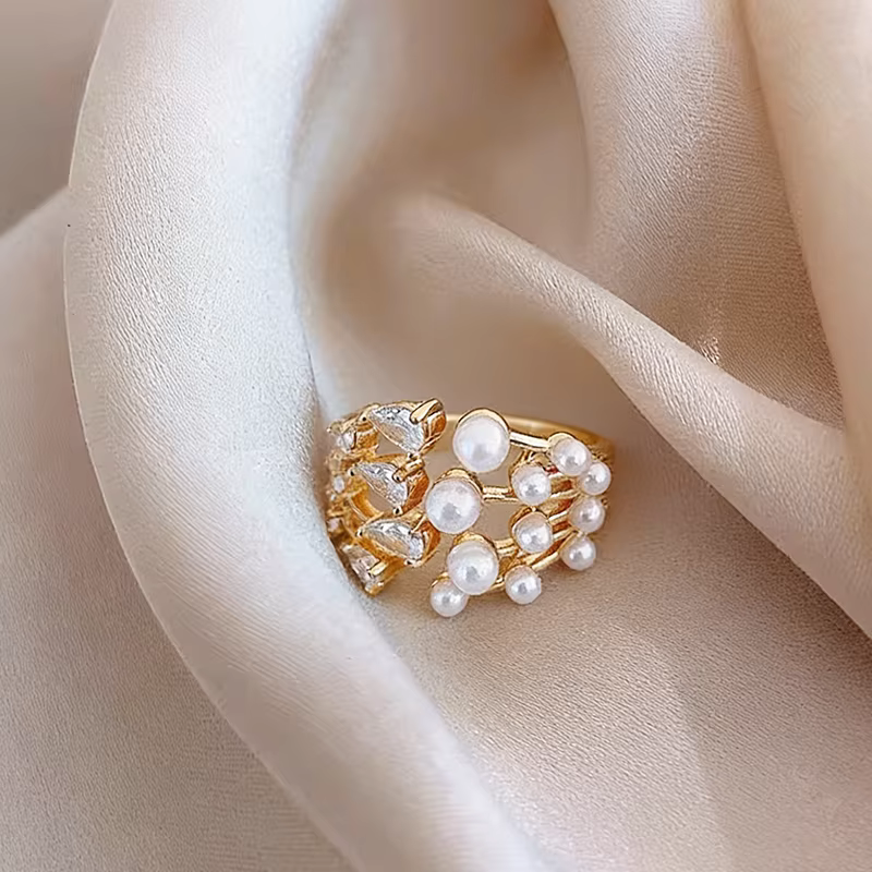 Bagues ouvertes élégantes européennes et américaines en perles et zircone couleur or pour femmes, ac