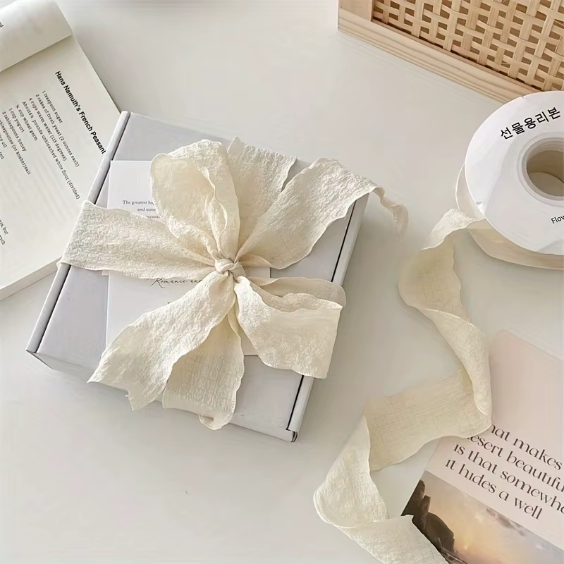 Ruban en tissu plissé bohème pour cadeaux et bouquets. Ruban texturé pour l'artisanat, les mariages,