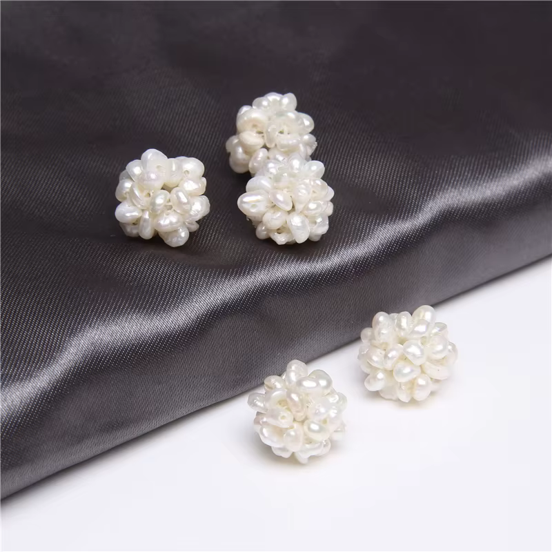Perles d'Eau Douce Naturelles, Boule de Fleurs, Culturées Baroques Blanches, Faites à la Main, Brelo