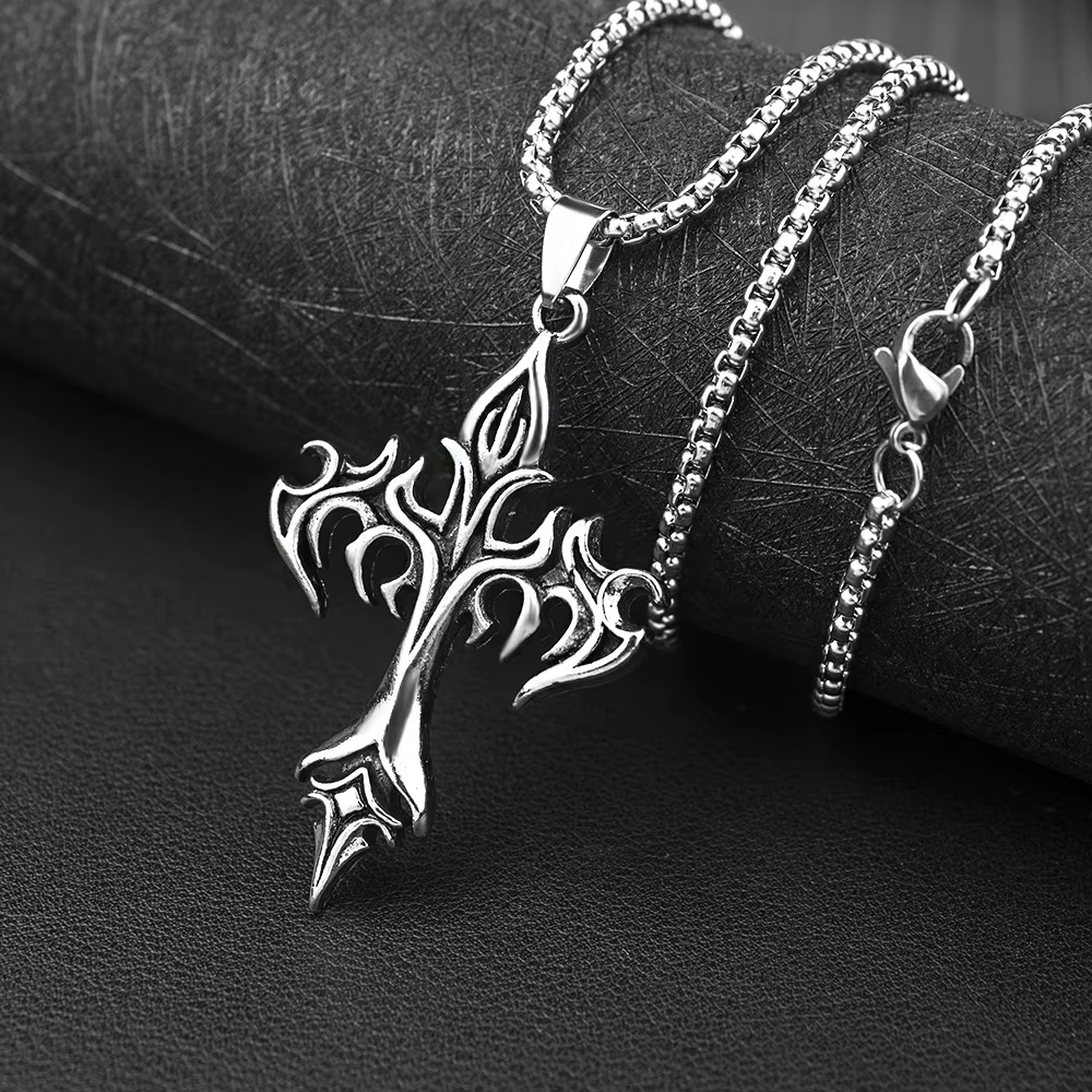 Hip Hop flamme croix pendentif collier en acier inoxydable minimaliste bijoux pour hommes rétro mode