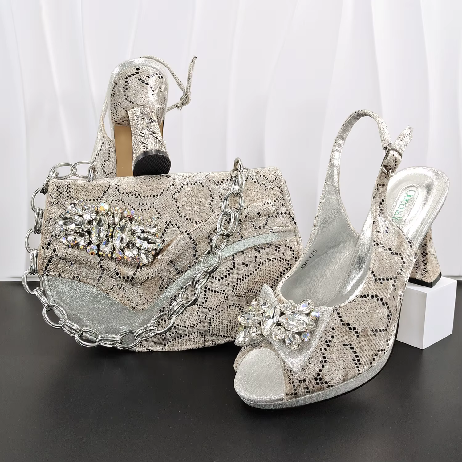 Nouvel ensemble de chaussures et sacs de créateur grande taille pour femmes 2026 – Chaussures de mar