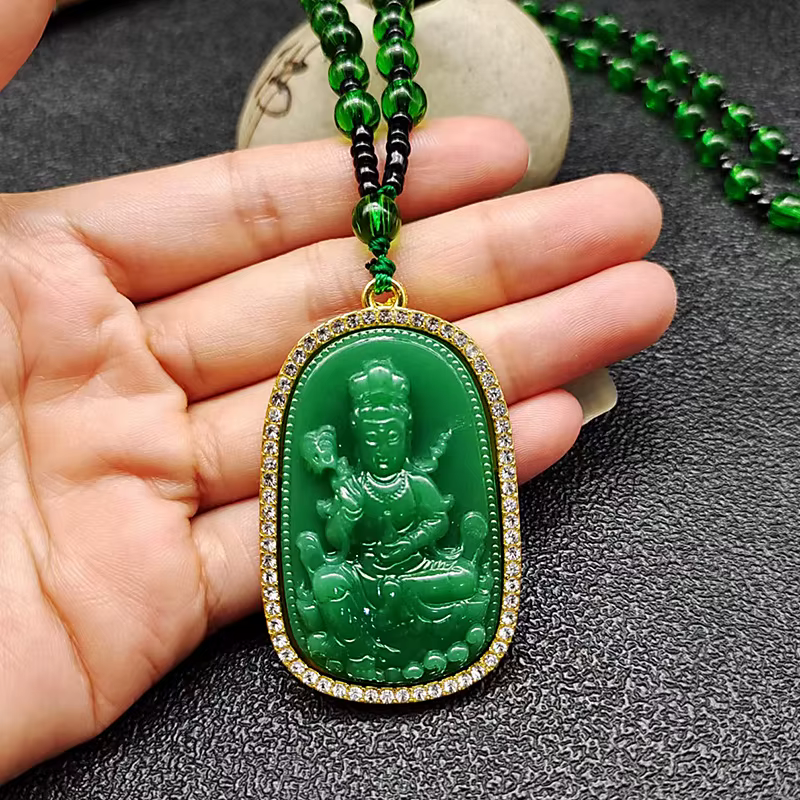 Véritable Agate verte naturelle incrustée de renard Guanyin poisson rouge pendentif collier sculpté 