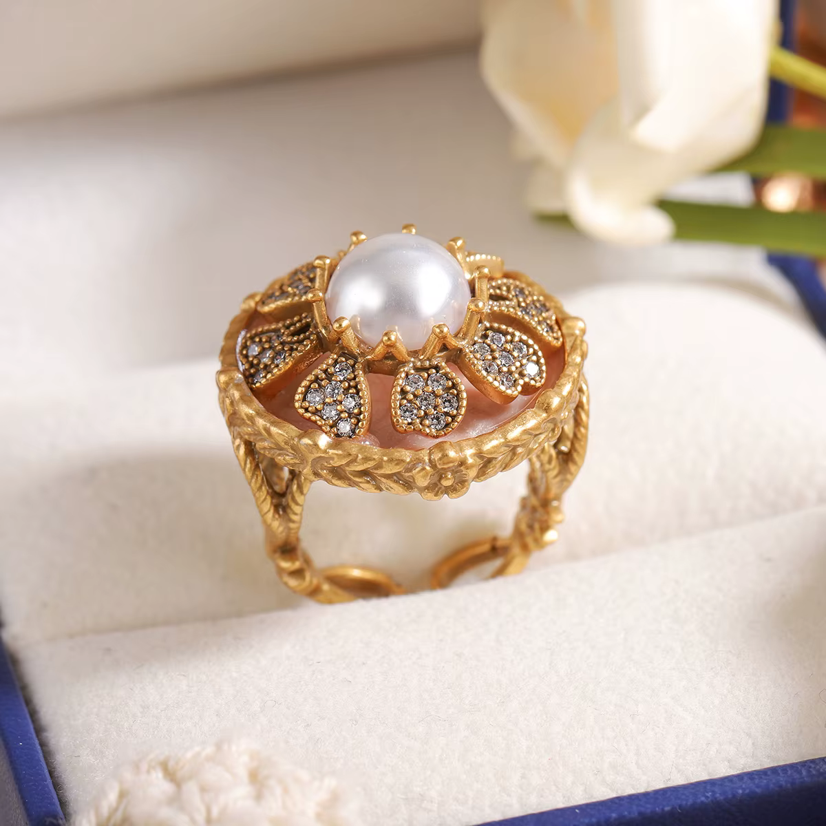 Bague vintage en perles pour femme, élégante bague florale en strass doré, bijou rétro tendance, cad