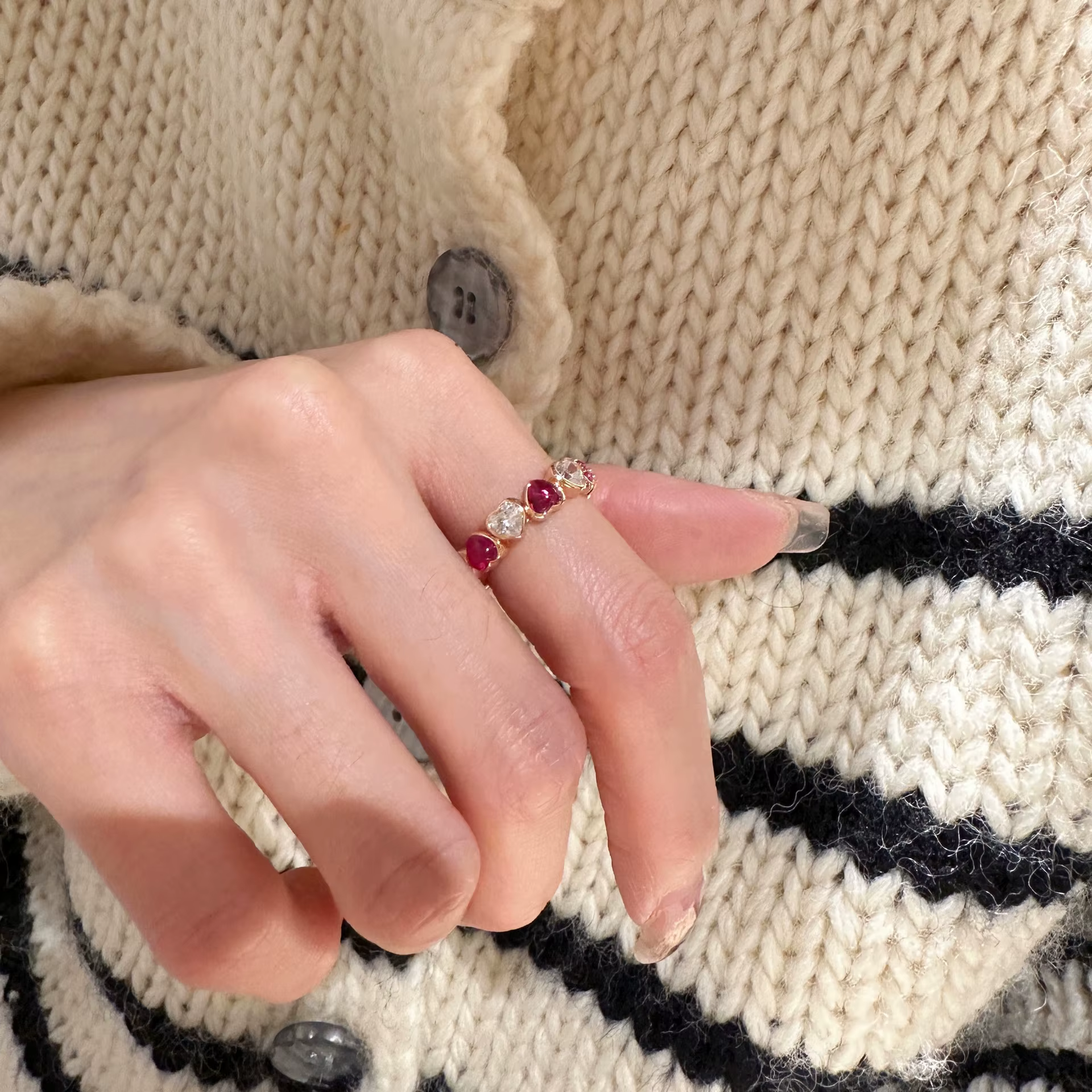 Foyimagination-Bague en or incrusté de corindon rouge pour femme, nouvelle mode, exquise, petit, doc