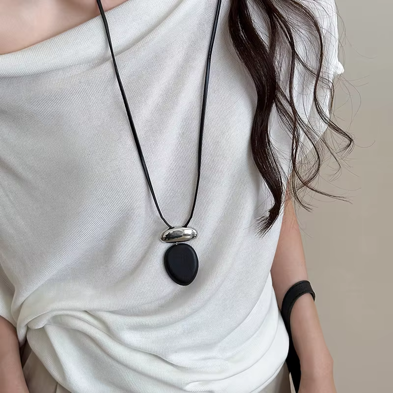 FTCY – collier Vintage avec pendentif ovale en bois pour femmes, minimaliste, bloc métallique mat, c