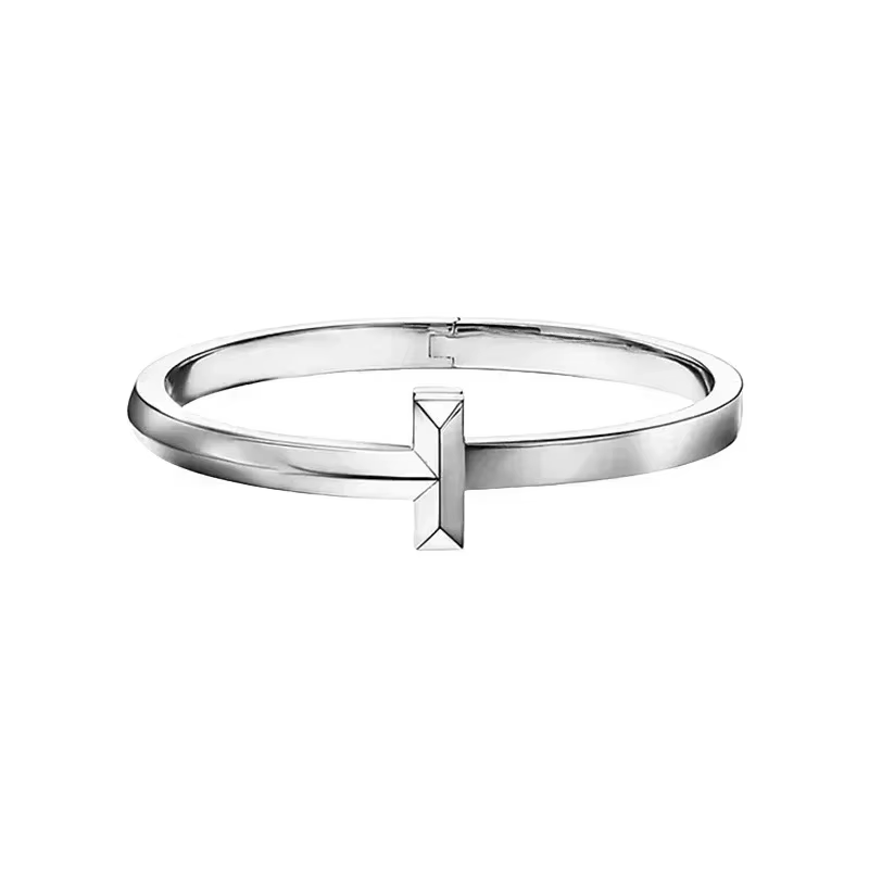 R&P 2025 Nouvelle bague large tendance, élégante et luxueuse, créant un aspect délicat