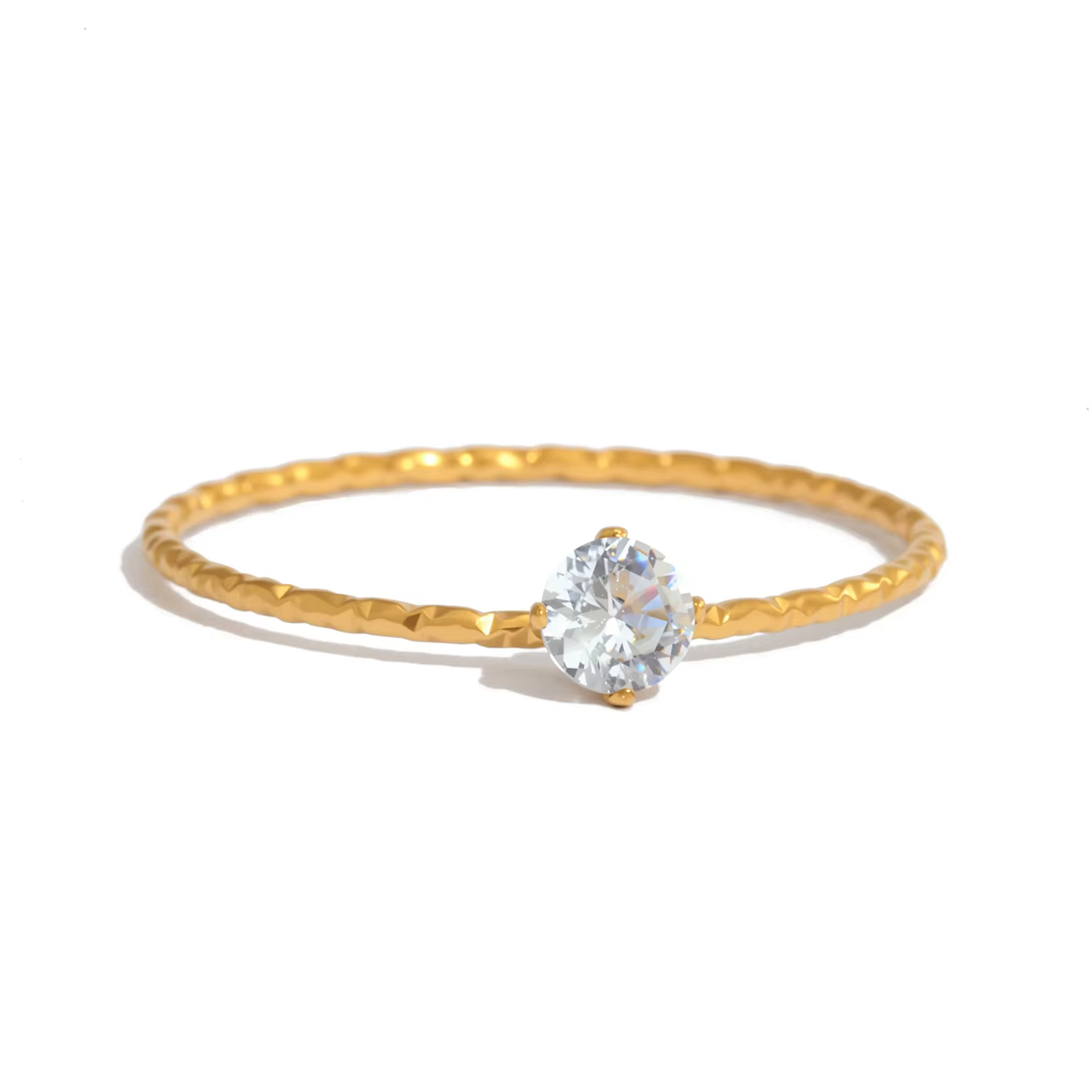 Mini bague Ultra fine pour femmes, acier inoxydable plaqué or à zircone unique, bijoux minimalistes 