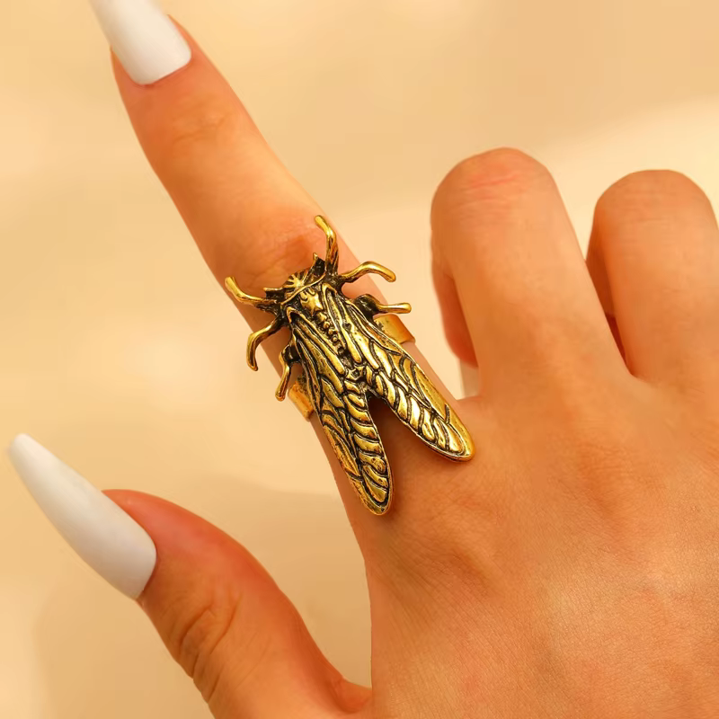 Punk coccinelle anneau ouvert pour hommes femmes exquise cigale insecte bague Vintage exagéré Hiphop