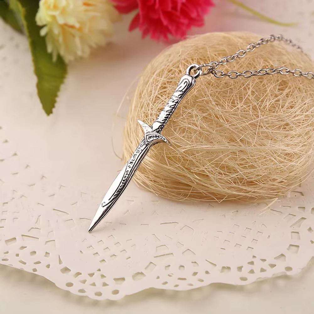 Collier et porte-clés épée Vintage du Seigneur des Narsil, anneaux de film, roi même pendentif, bijo